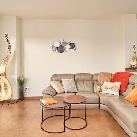 Luxury 1St Floor Apartment In Нерха Екстер'єр фото